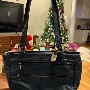 SAS Genuine Leather Shoulder Bag – Black